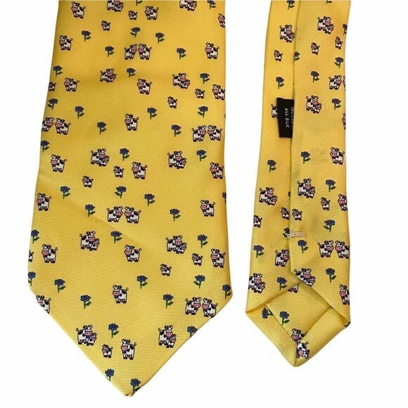 Vintage Yellow Silk Tie w/ Cows + Flowers Italy - Picture 1 of 3